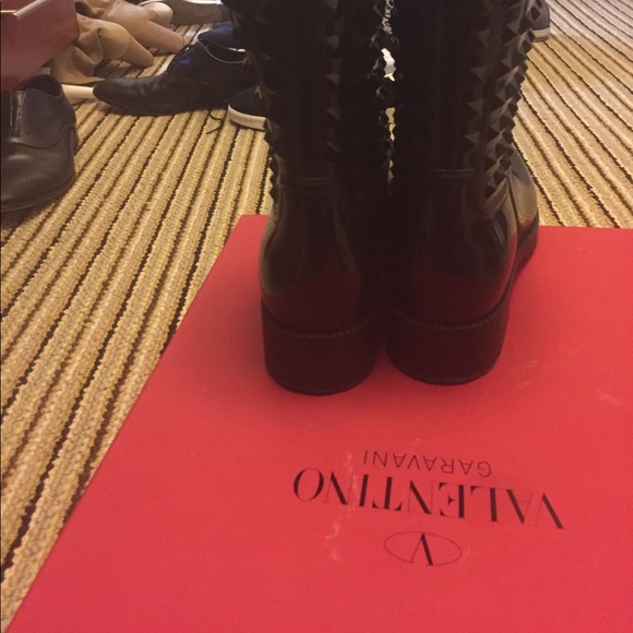 Genuine Valentino rain boots - Picture 3 of 5